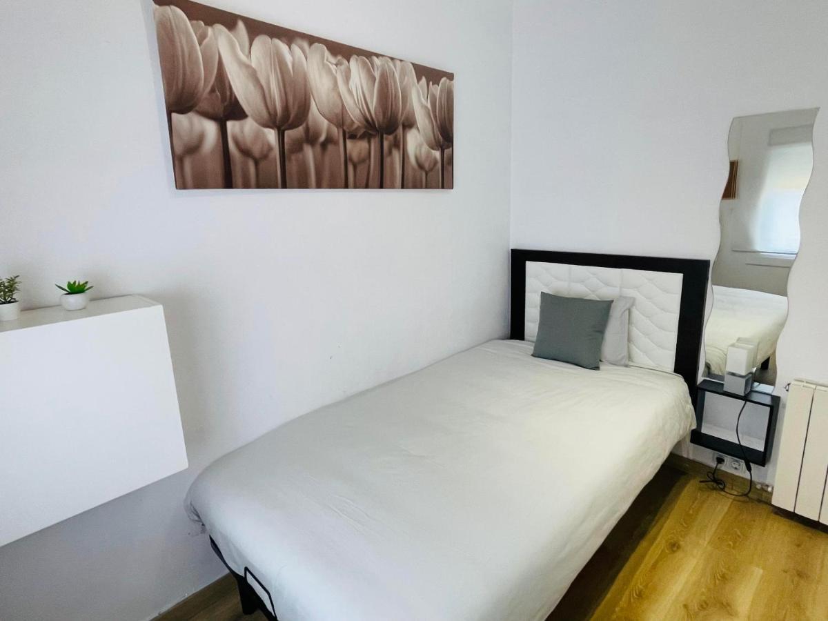 Beach Apartment Barca 6 Sant Adrià de Besòs Exteriör bild